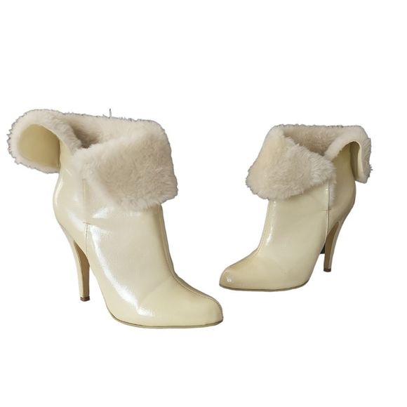 Colin Stuart Shoes - Colin Stuart Ivory Faux Patent Leather Furry Lined Cuffed Heeled Booties Size 7B